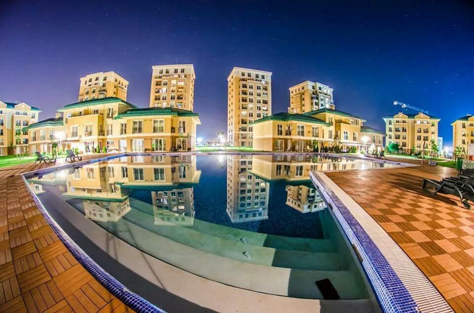 Luxury Apartment With Pool In North Bucharest Cretuleasca Kültér fotó