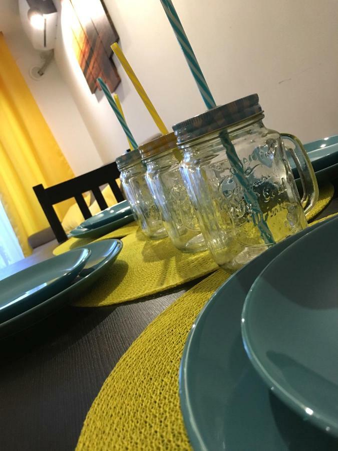 Luxury Apartment With Pool In North Bucharest Cretuleasca Kültér fotó